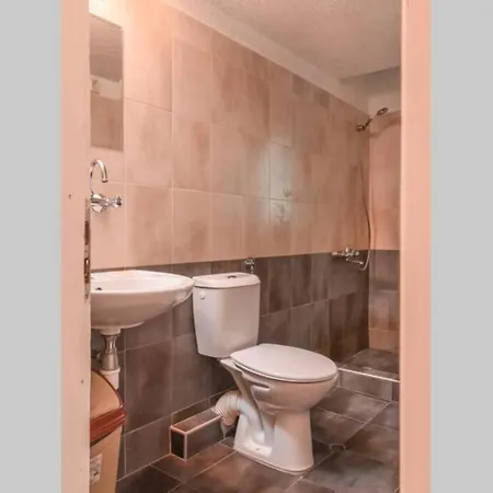 Spacious And Cozy 3 Bedroom Apartment In Downtown Sofia Apartment Sofia